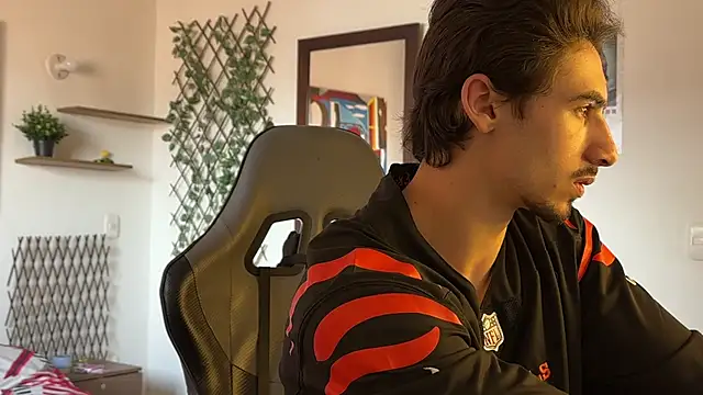 David Brown18 online show from 9, 2, 2026