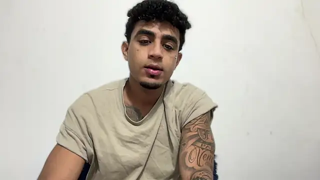 Snapshot of dominic_brandd23 chatting on 27, 9, 2025 dominic brandd23 online show from 27, 9, 2025