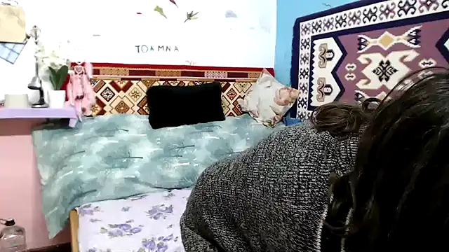 AdelineBlueEyes online show from 27, 11, 2025