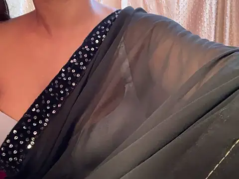 Sexy trisha  7 online show from 20, 3, 2026