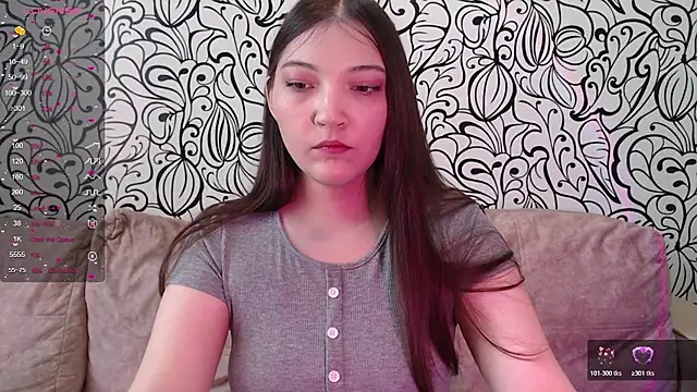 AlisaDevis online show from 4, 2, 2026