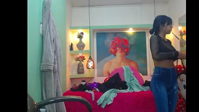 lorenapinto online show from 5, 4, 2026