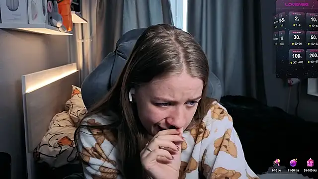 candy maggie online show from 13, 3, 2025