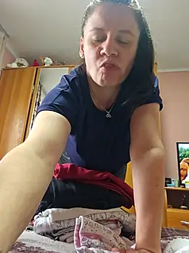 KristenVega online show from 3, 11, 2025