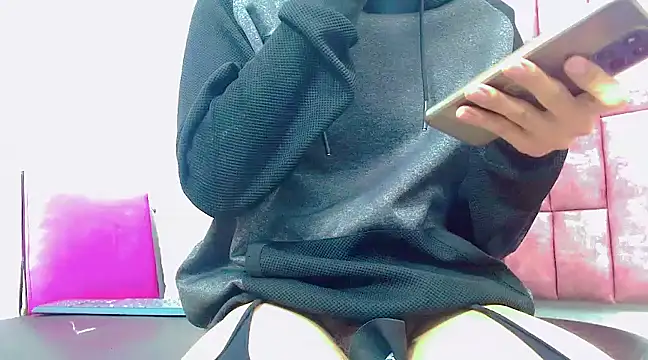 Sr BonnyEthan online show from 30, 1, 2025