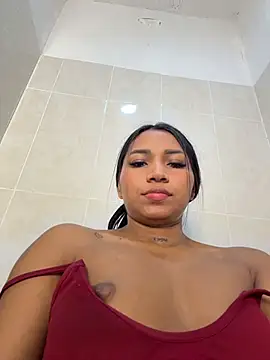 Snapshot of Barbiebrunette_ chatting on 17, 7, 2026 Barbiebrunette online show from 17, 7, 2026