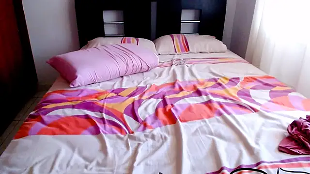 emely sexx20 online show from 15, 3, 2025