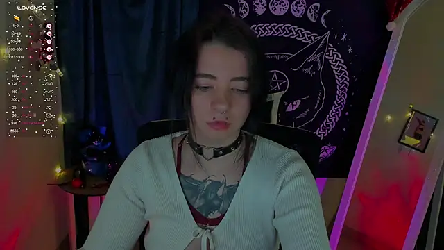 Snapshot of Sam_Mystery chatting on 10, 1, 2025 Sam Mystery online show from 10, 1, 2025