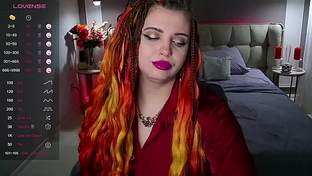 Miss Maya Mils online show from 26, 1, 2025