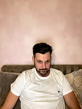 Snapshot of MaeltraJoy chatting on 20, 9, 2025 MaeltraJoy online show from 20, 9, 2025