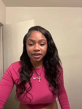 Snapshot of skylarrylee chatting on 1, 11, 2025 skylarrylee online show from 1, 11, 2025