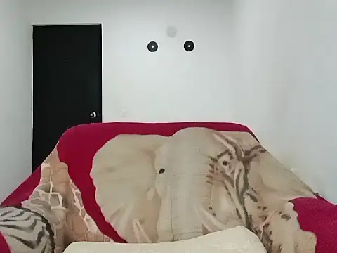 lucydreamm online show from 19, 3, 2025