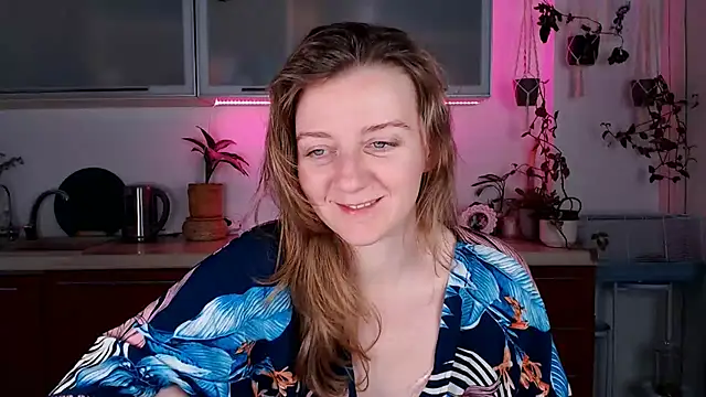 Snapshot of Elly_Helly chatting on 8, 12, 2024 Elly Helly online show from 8, 12, 2024