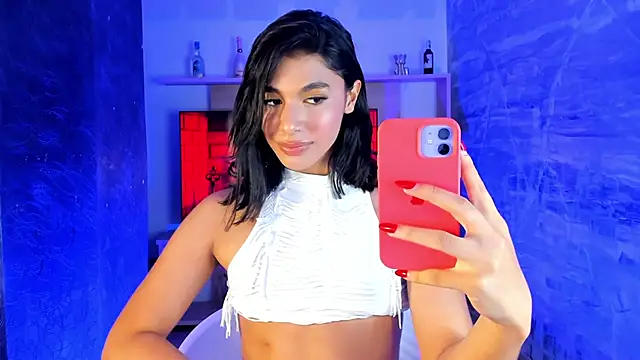 IsabelleFoxx  online show from 1, 2, 2025