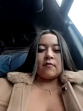 Snapshot of Cristal__04 chatting on 6, 2, 2026 Cristal 04 online show from 6, 2, 2026