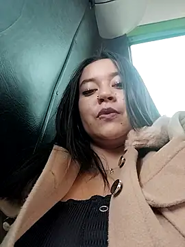 Snapshot of Cristal__04 chatting on 7, 2, 2026 Cristal 04 online show from 7, 2, 2026