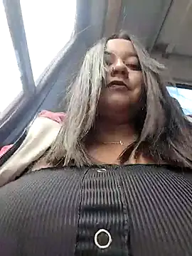 Snapshot of Cristal__04 chatting on 21, 2, 2026 Cristal 04 online show from 21, 2, 2026