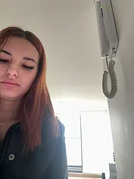 maee angels online show from 24, 2, 2025