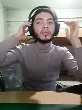 kleineid77 online show from 18, 12, 2024