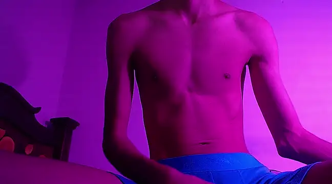 Snapshot of isaaclatino chatting on 31, 12, 2024 isaaclatino online show from 31, 12, 2024