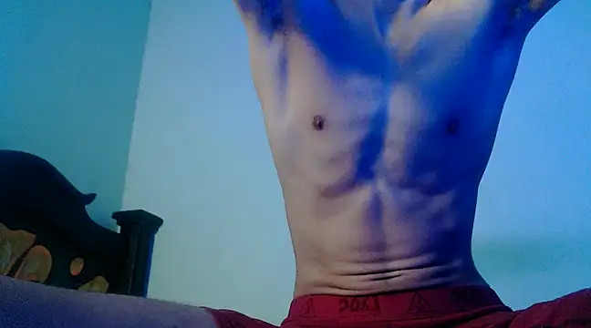 Snapshot of isaaclatino chatting on 4, 3, 2025 isaaclatino online show from 4, 3, 2025