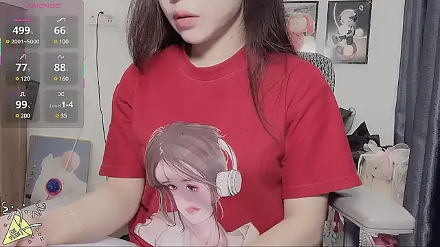 Berrysweet 68 online show from 14, 3, 2025