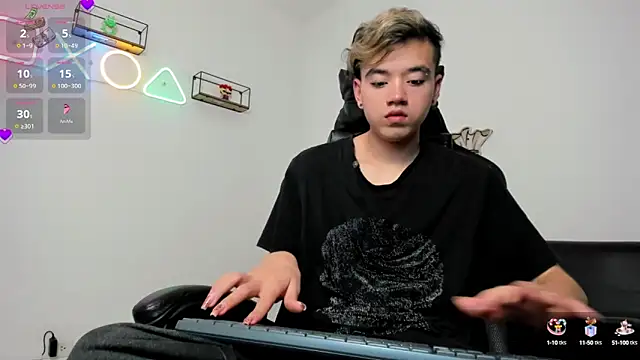 bunny maxi online show from 10, 2, 2025