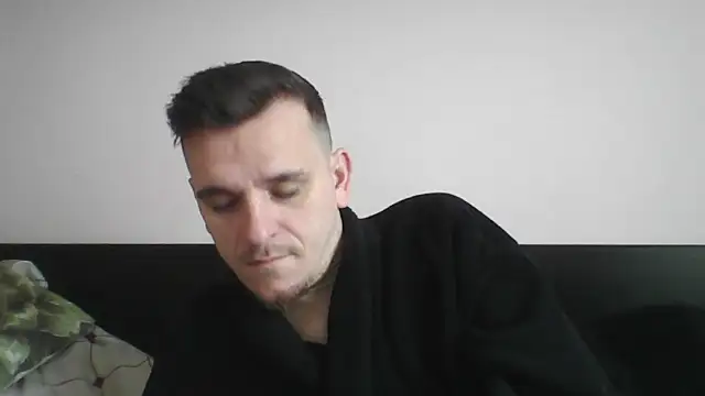 Huge cock22cm online show from 19, 3, 2025