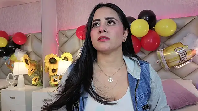 Brenda Garcia online show from 26, 9, 2025