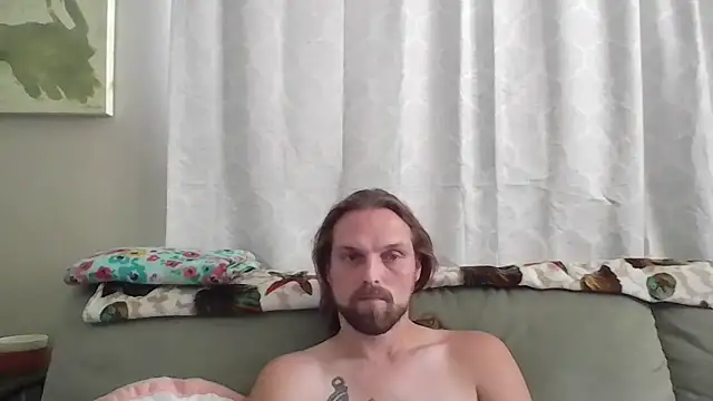 Snapshot of VitaminDrewFl chatting on 16, 6, 2026 VitaminDrewFl online show from 16, 6, 2026