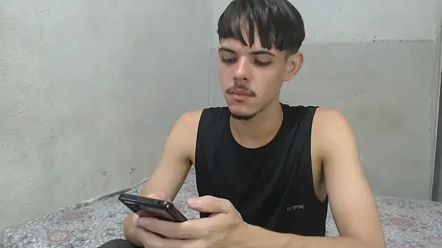 Snapshot of MicaelRian69 chatting on 20, 5, 2026 MicaelRian69 online show from 20, 5, 2026