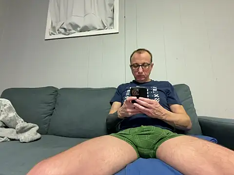 mouser21212 online show from 2, 1, 2025