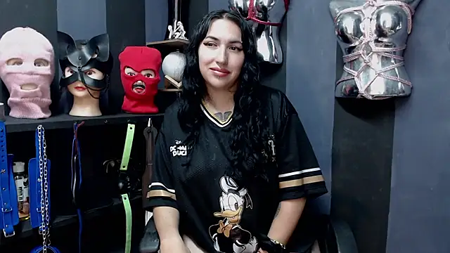 LucyStrike  online show from 13, 12, 2024