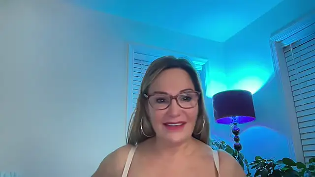 Milf Goddess online show from 21, 12, 2025