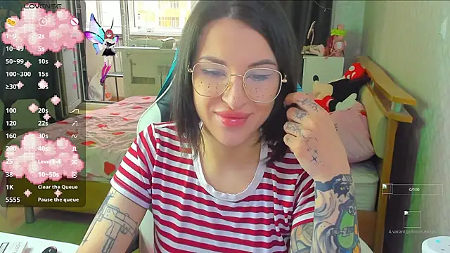 Snapshot of folinskayyya chatting on 2, 5, 2026 folinskayyya online show from 2, 5, 2026