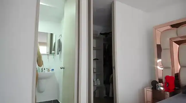 candy-sam28 online show from 24, 12, 2024