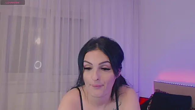 jesselines  online show from 18, 11, 2025