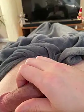 Snapshot of HannesDicks chatting on 2, 1, 2025 HannesDicks online show from 2, 1, 2025