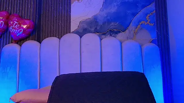 hot dione online show from 25, 2, 2026