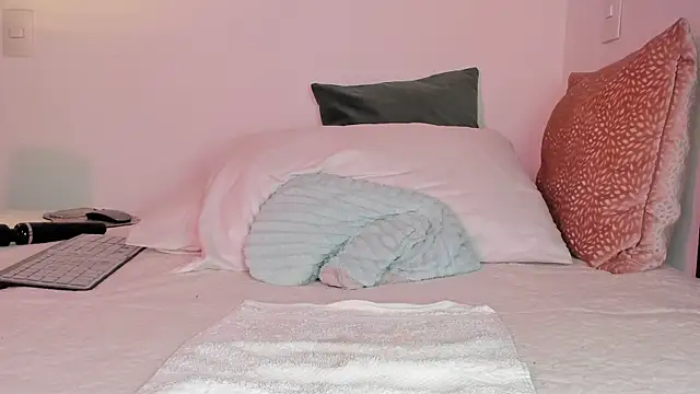 alyjonesoficiall online show from 23, 12, 2024