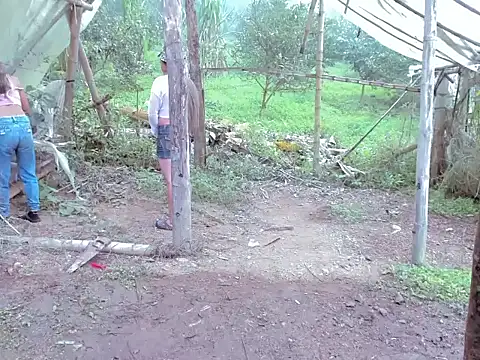 Snapshot of tayiro_r chatting on 15, 11, 2025 tayiro r online show from 15, 11, 2025