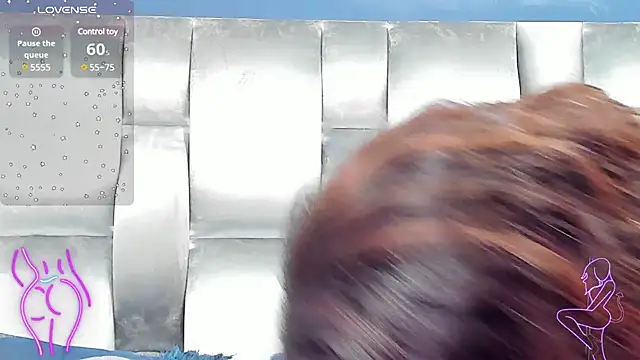 Snapshot of CamilaBenitez chatting on 2, 2, 2025 CamilaBenitez online show from 2, 2, 2025