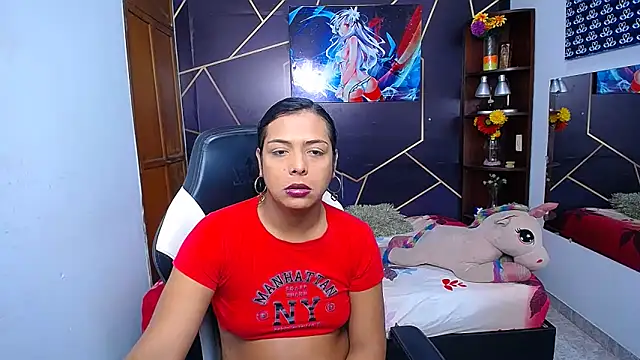 Snapshot of EmilyTsSweet chatting on 9, 9, 2025 EmilyTsSweet online show from 9, 9, 2025