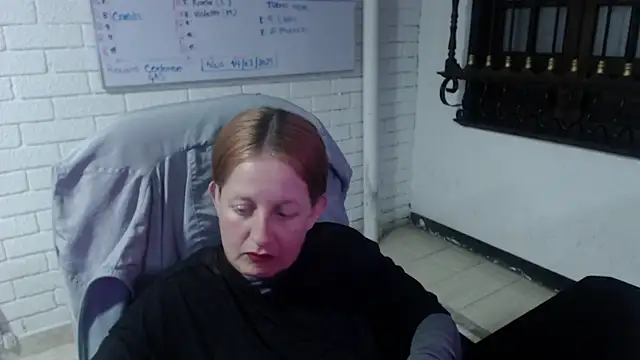 ViioletaMora online show from 9, 2, 2025