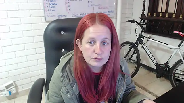 ViioletaMora online show from 4, 3, 2025