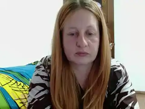 ViioletaMora online show from 24, 11, 2025