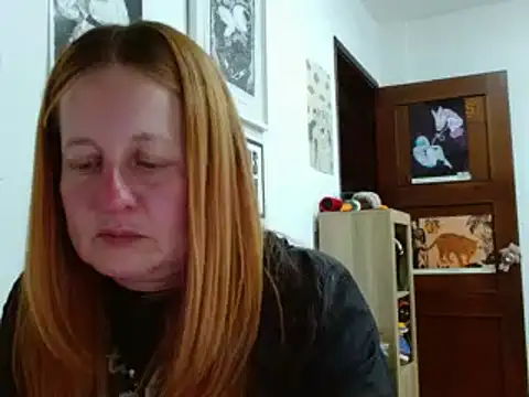 ViioletaMora online show from 13, 4, 2026