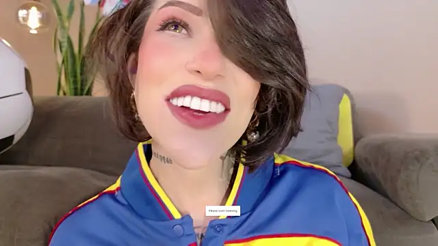Hannah Borbon online show from 3, 7, 2026