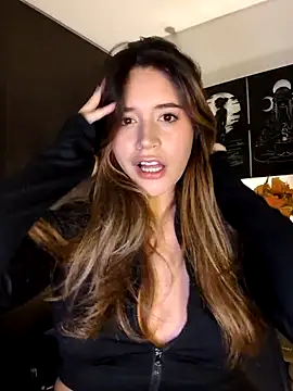 Snapshot of maliciaworld chatting on 21, 10, 2025 maliciaworld online show from 21, 10, 2025