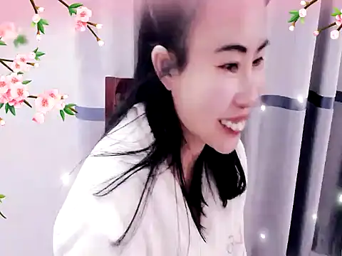 Snapshot of xiaoxuer chatting on 13, 12, 2024 xiaoxuer online show from 13, 12, 2024